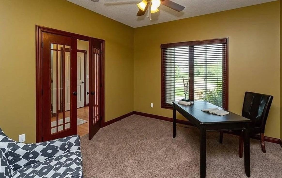 8700 Wooded Point Dr - Photo 4 of 22