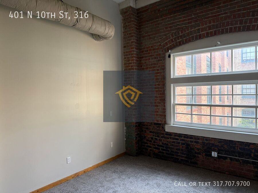 401 N 10th St ##316 - Photo 3 of 33