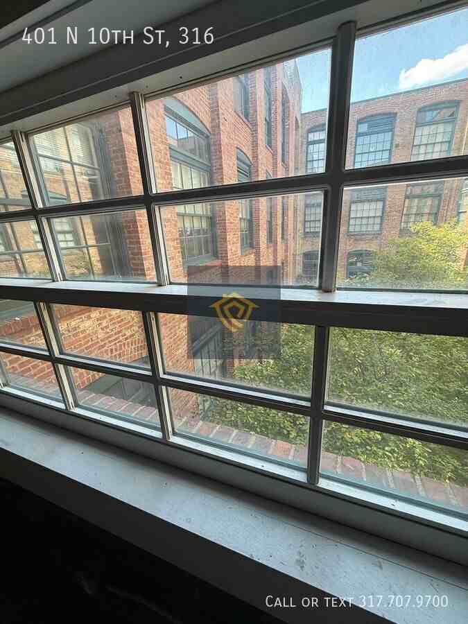 401 N 10th St ##316 - Photo 4 of 33