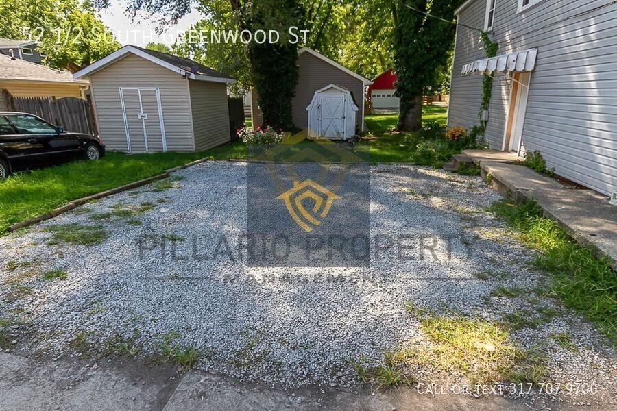 52 1/2 S Greenwood St - Photo 2 of 15