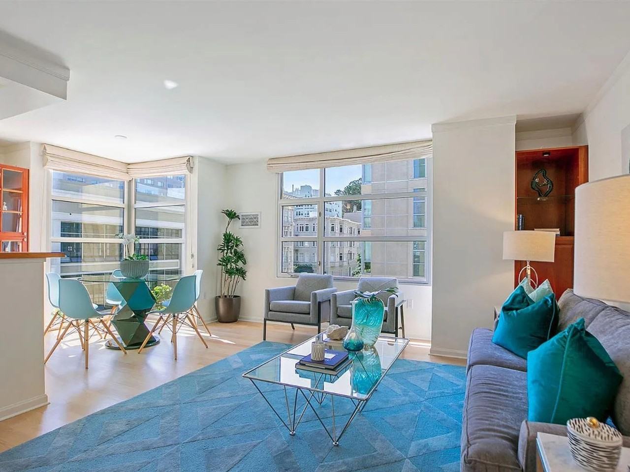 Washington St - Photo 3 of 30