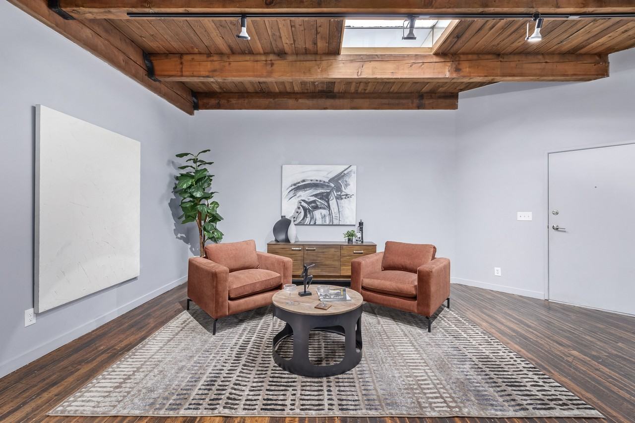 1800 15th St #208 - Photo 2 of 36