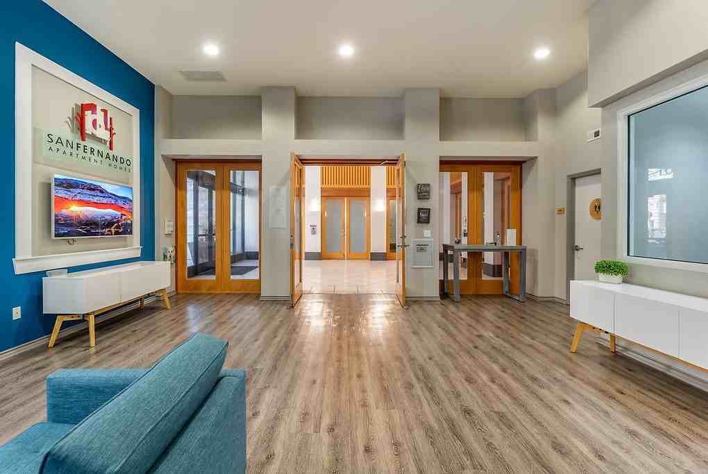 101 San Fernando - Photo 4 of 51