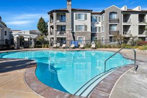 featured image of 1 Amberstone Ln