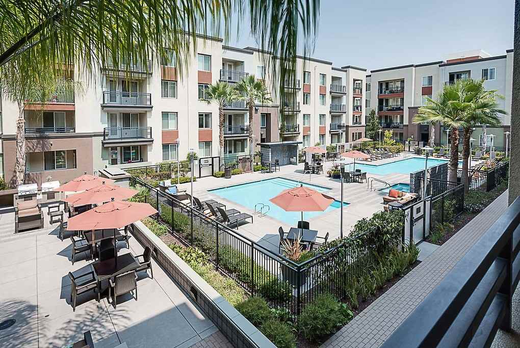 Lawrence Station - Photo 2 of 50