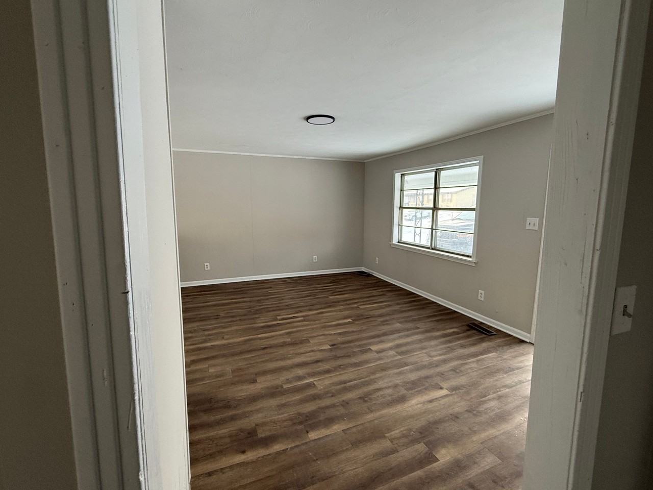 210 Laurison St #1 - Photo 2 of 21