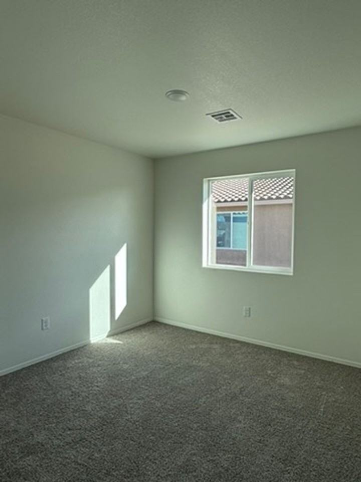 7887 E 46th Pl - Photo 6 of 11