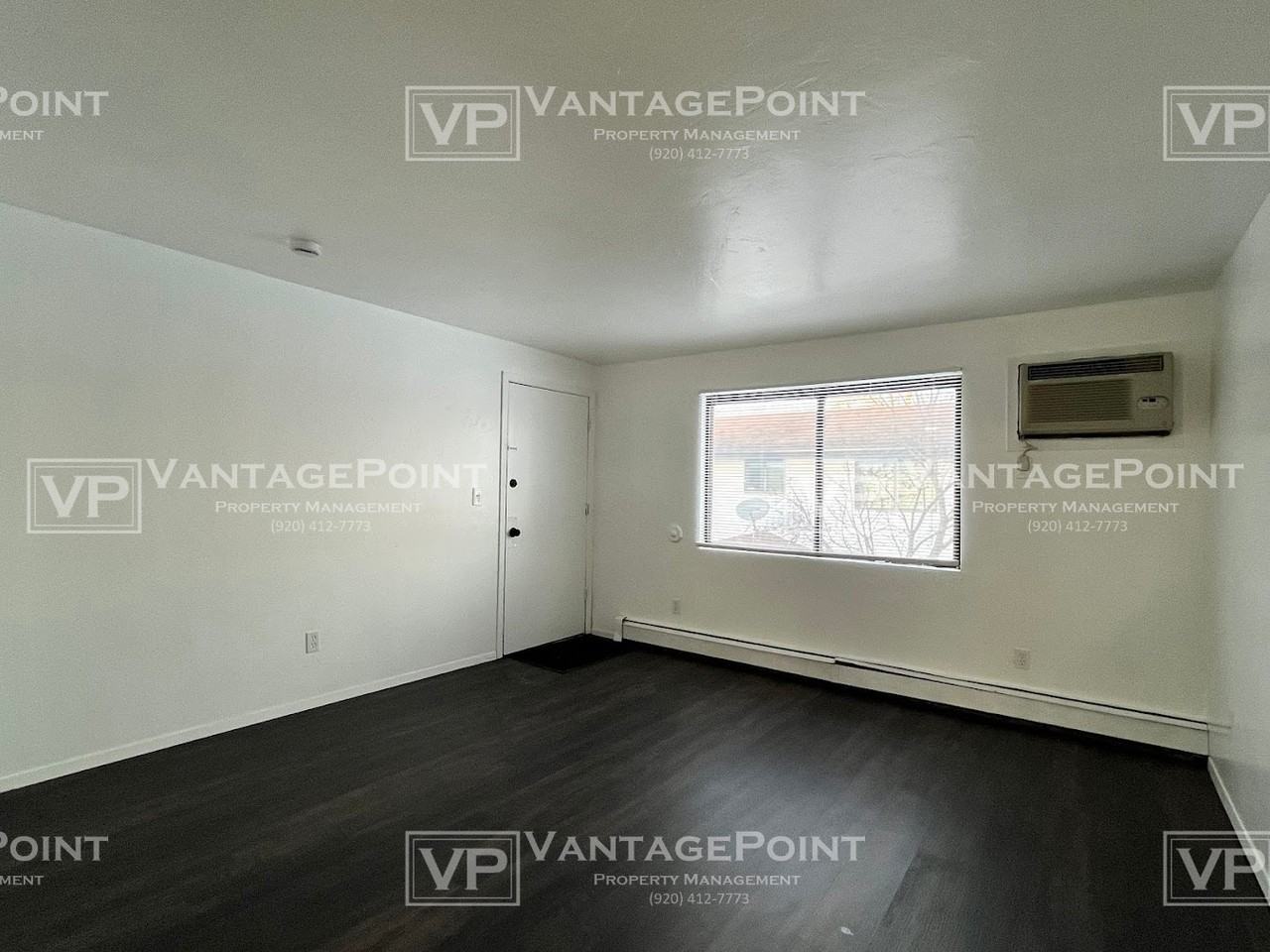 1028 Moraine Way - Photo 2 of 11