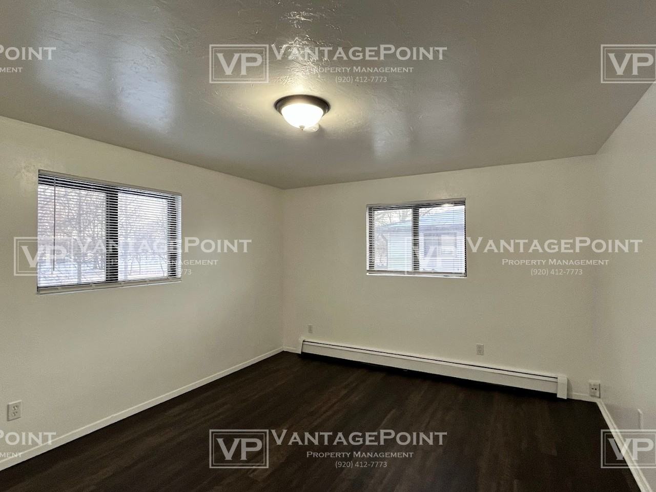 1028 Moraine Way - Photo 7 of 11