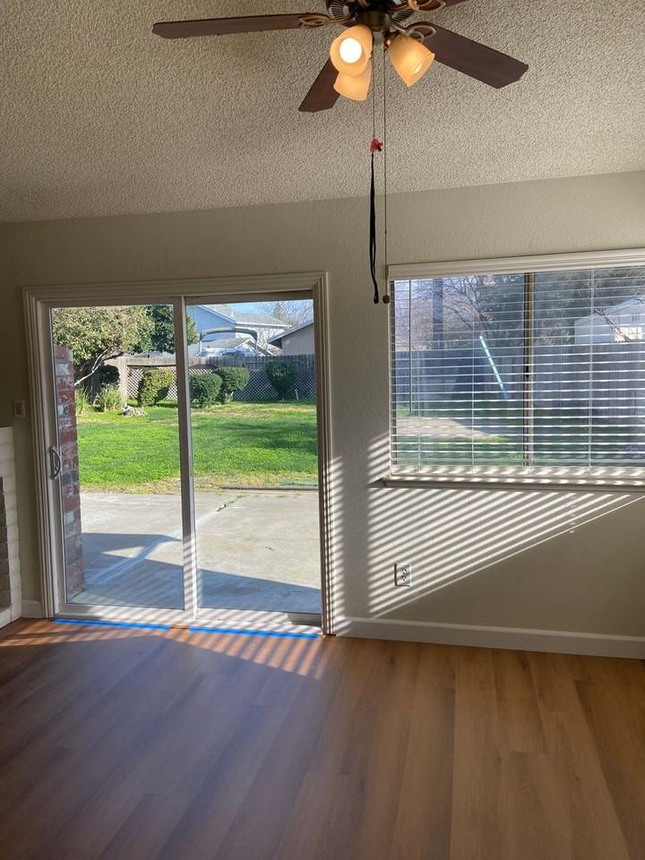 7158 Predial Way - Photo 5 of 20