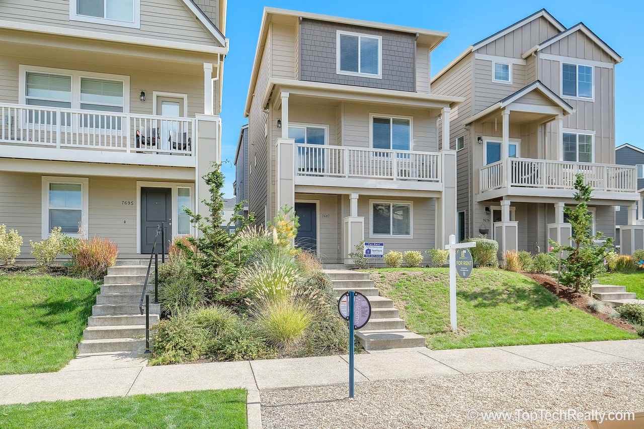 7687 Nw Buckthorn Way - Photo 2 of 23