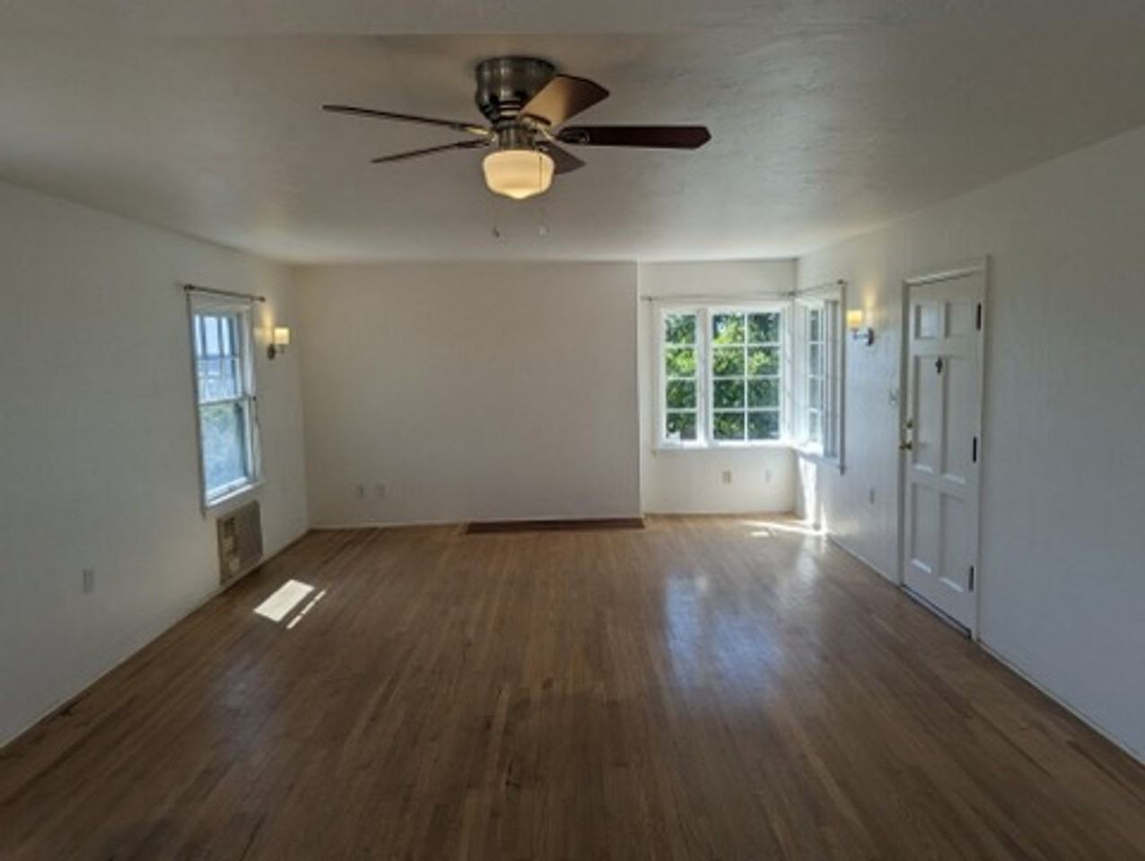 2510 Summit Dr - Photo 5 of 14