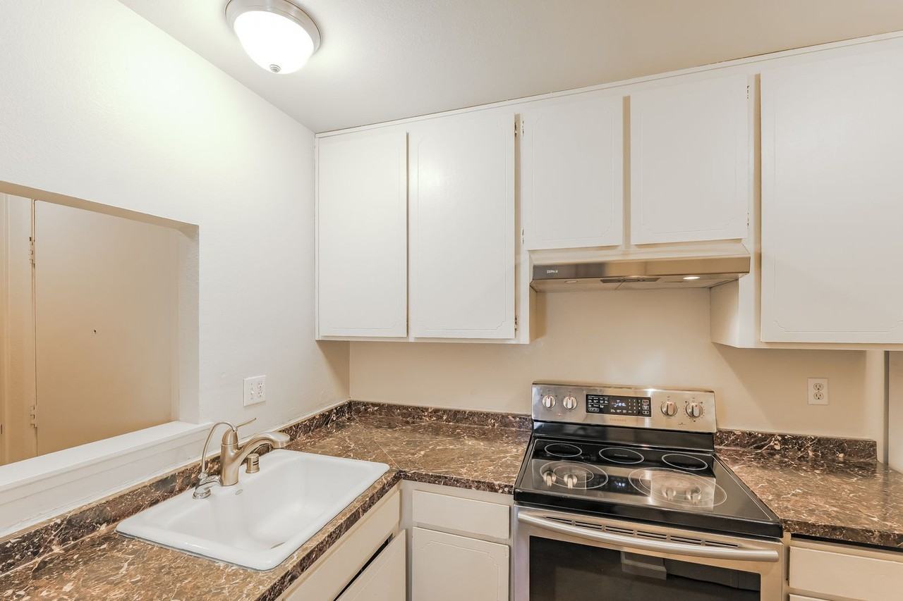 1970 Knolls Dr - Photo 5 of 28