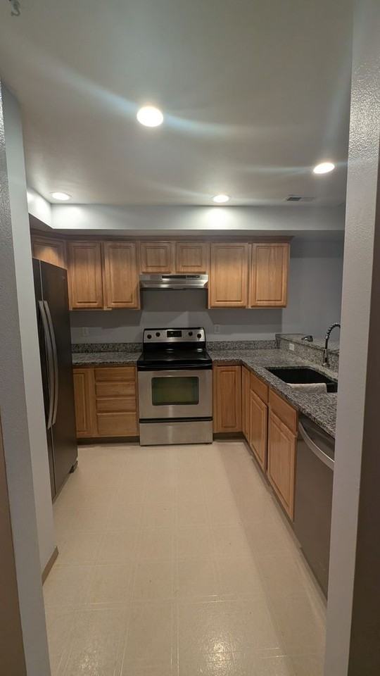 2024 104th St Sw #B - Photo 6 of 42