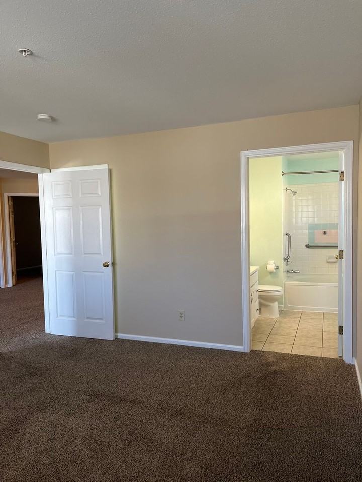 4895 Twin Lakes Rd #2 - Photo 3 of 15