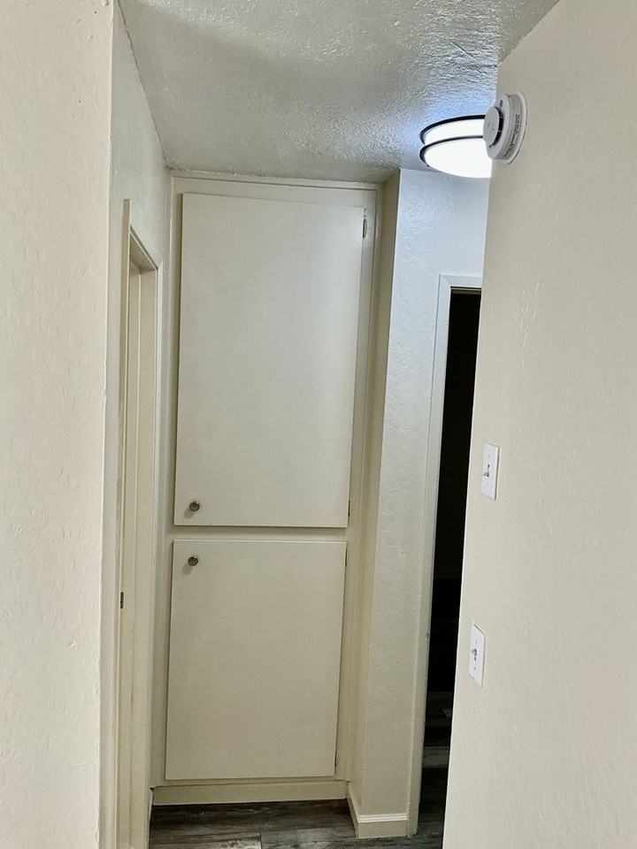 3352 Coreen Ct - Photo 5 of 9