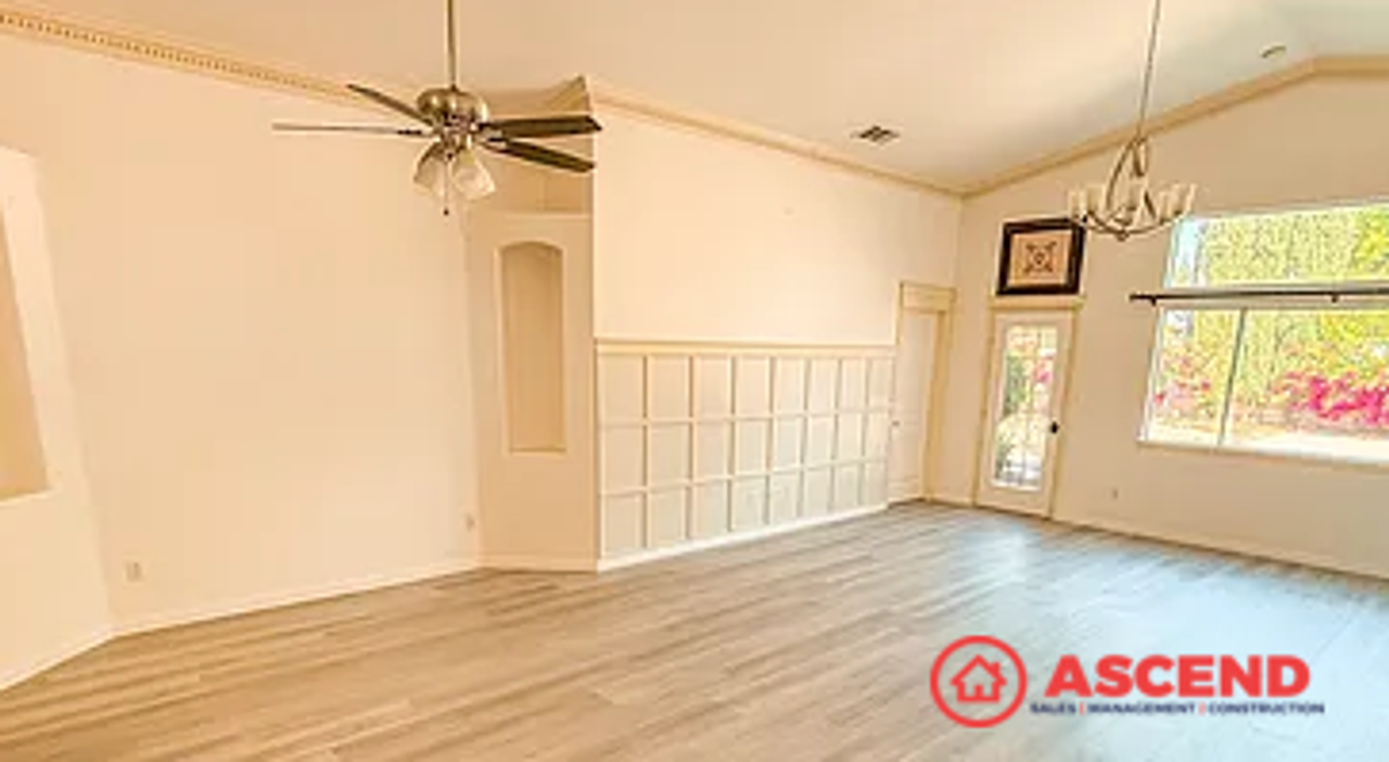 11808 Wethersfield St - Photo 4 of 15