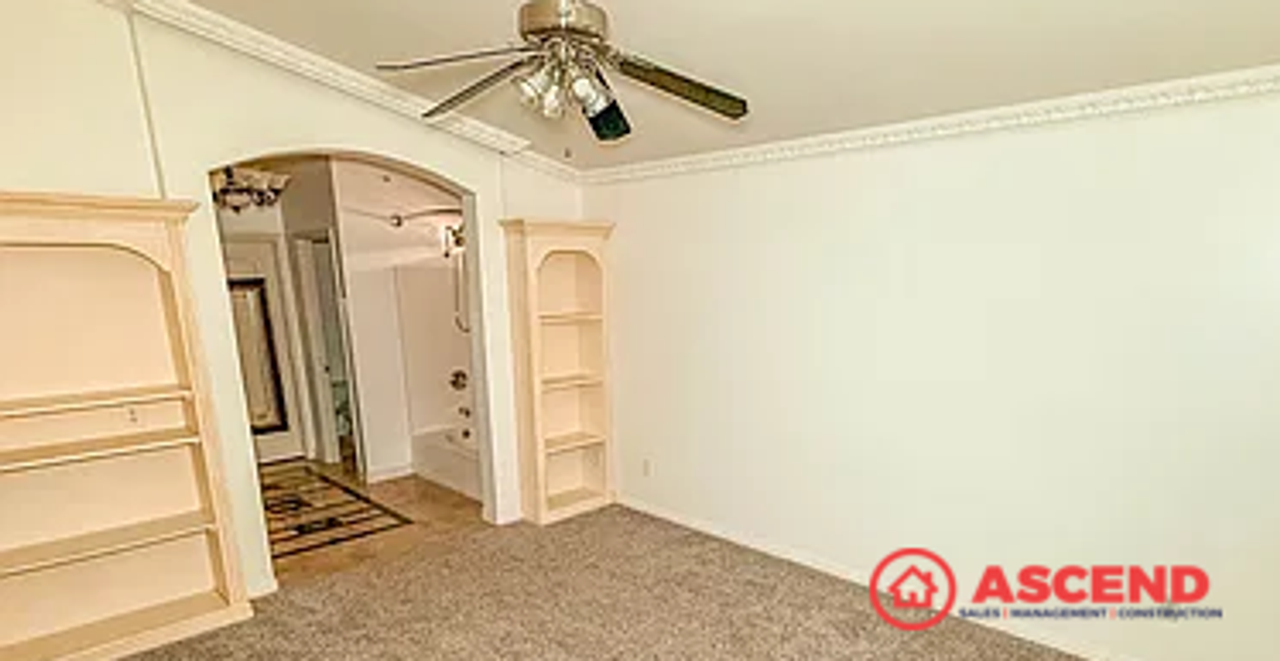 11808 Wethersfield St - Photo 5 of 15