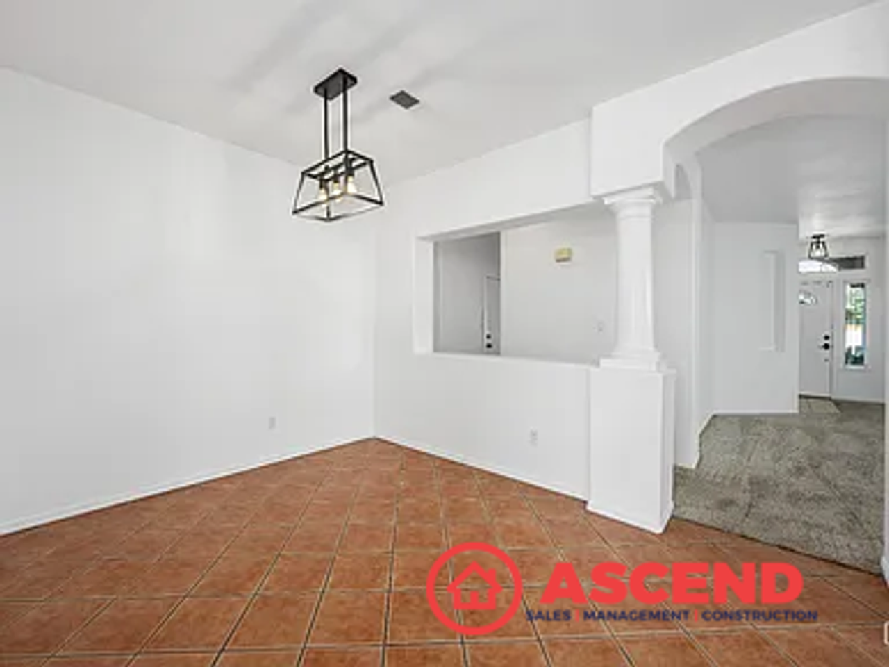 314 Lewisham St - Photo 4 of 28