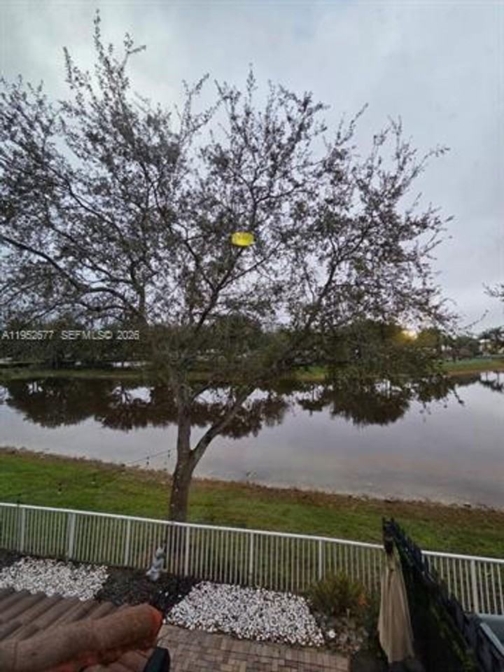 11260 11260 NW 84th St th 11260 - Photo 2 of 11