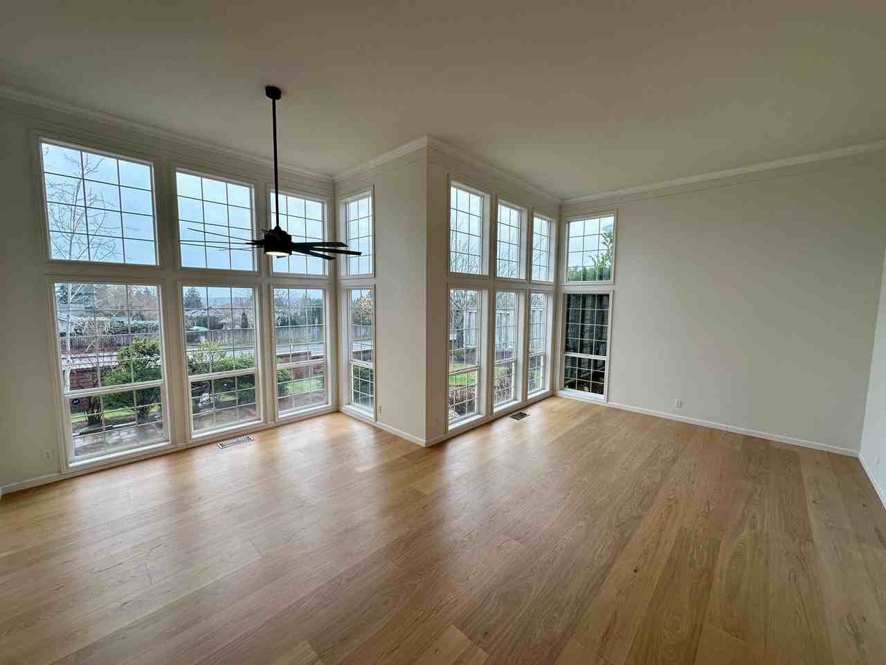 1847 Barlow Ave Nw - Photo 4 of 22