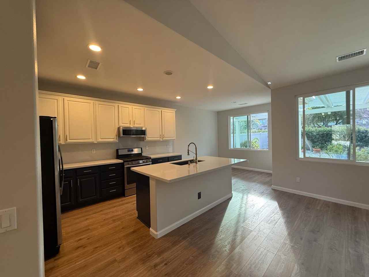 37763 Amber Ln - Photo 6 of 26