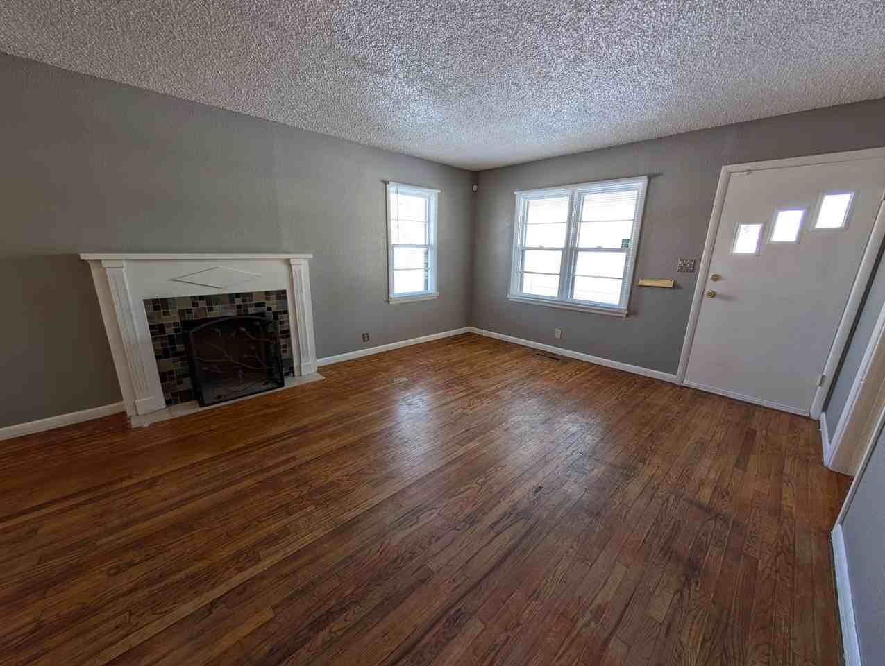 2800 Ne 17th St - Photo 5 of 24