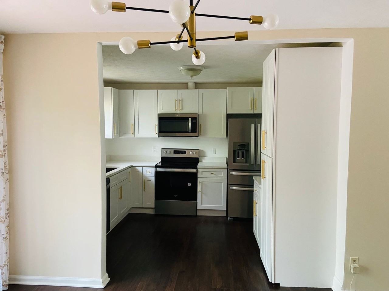 3293 Abbeywood Dr - Photo 5 of 30