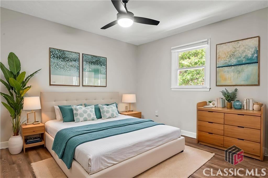 230 China Street - Photo 4 of 8