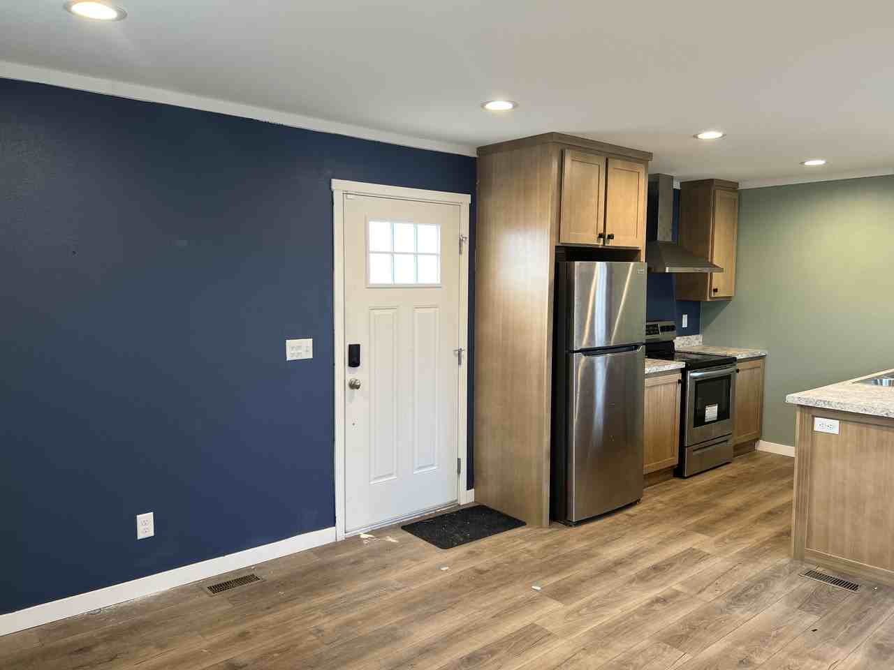 1416 Huntley St - Photo 6 of 25