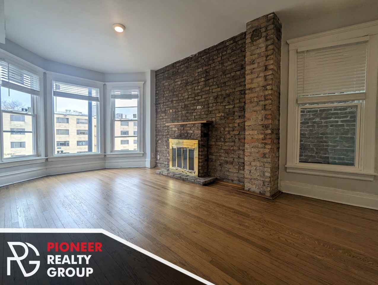 3544 N. Halsted - Photo 5 of 43