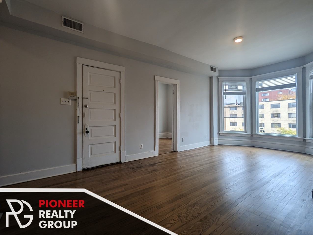 3544 N. Halsted - Photo 6 of 43