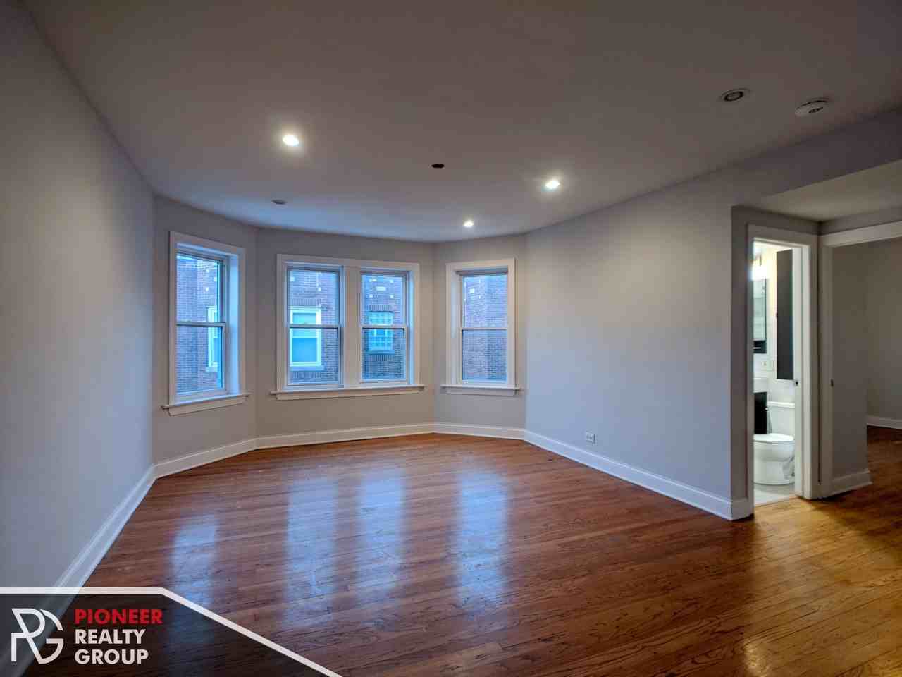 5027 N. Harding - Photo 7 of 21