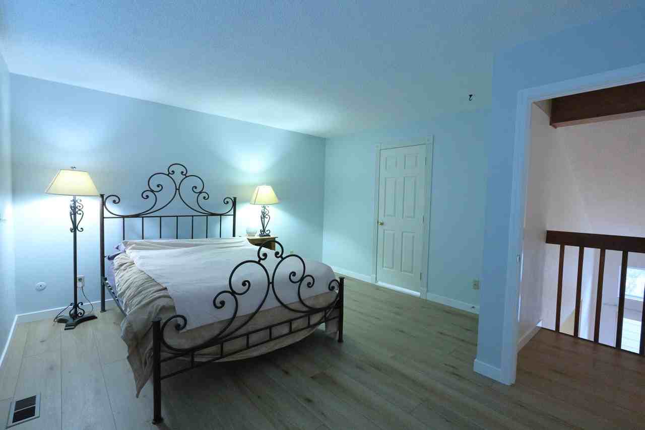 7657 S Monaco Cir W - Photo 4 of 4