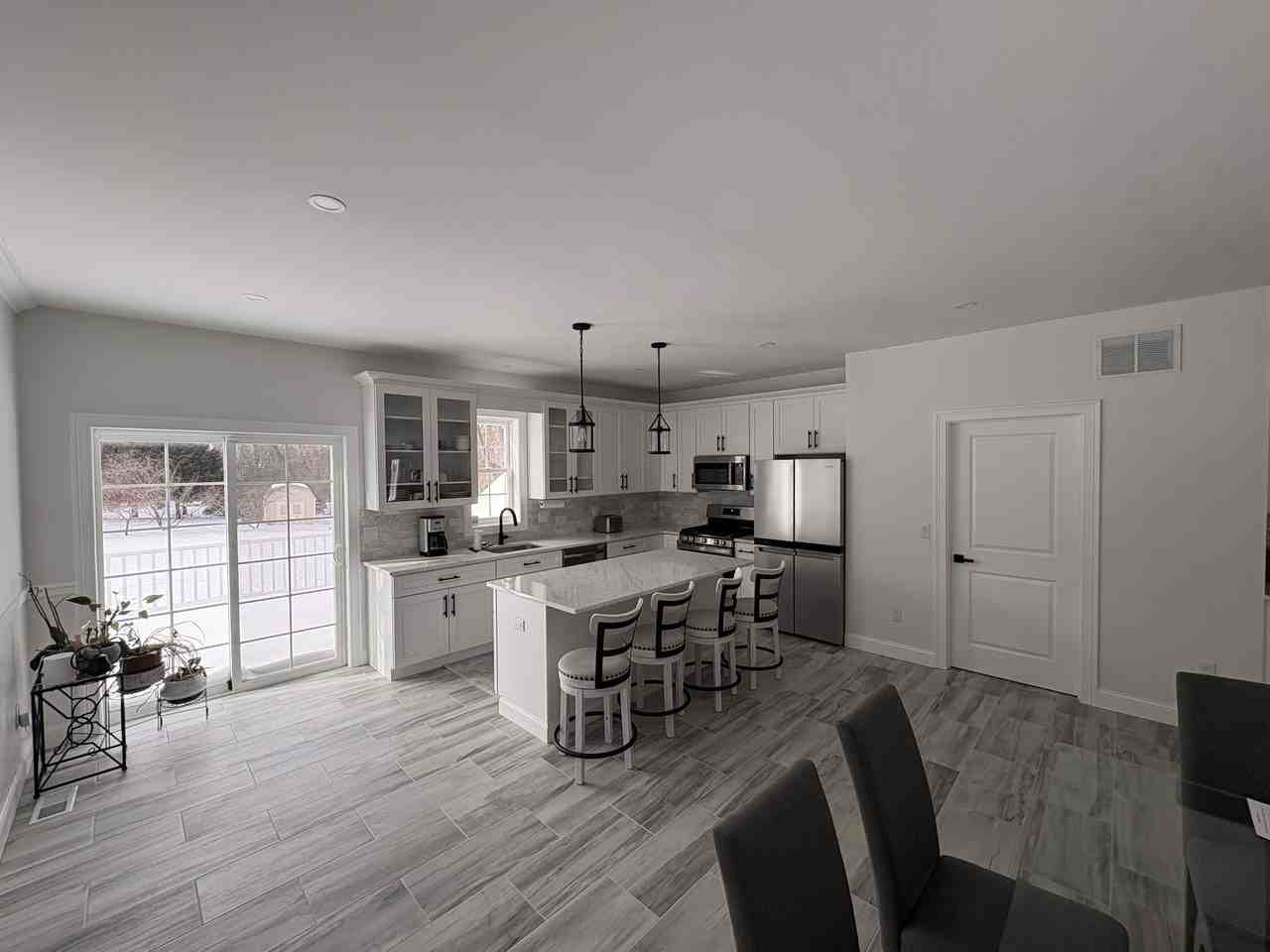 724 Holmdel Rd #NA - Photo 5 of 20