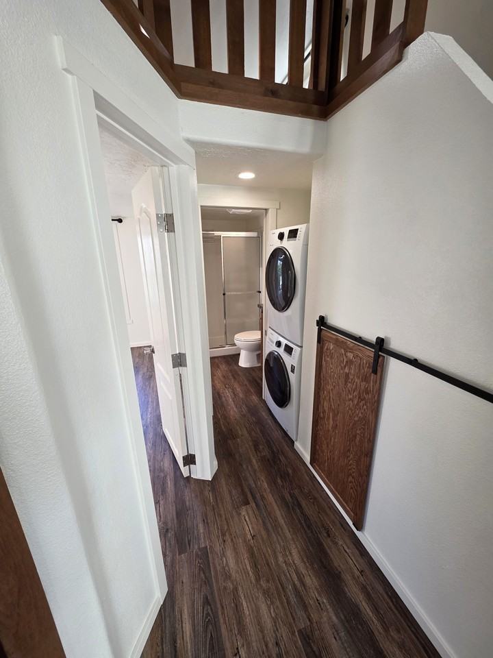 780 Nw Alder St #NA - Photo 5 of 20