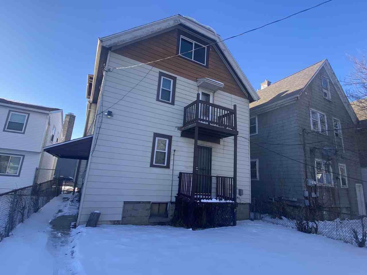 3130 N 35th St - Photo 2 of 17