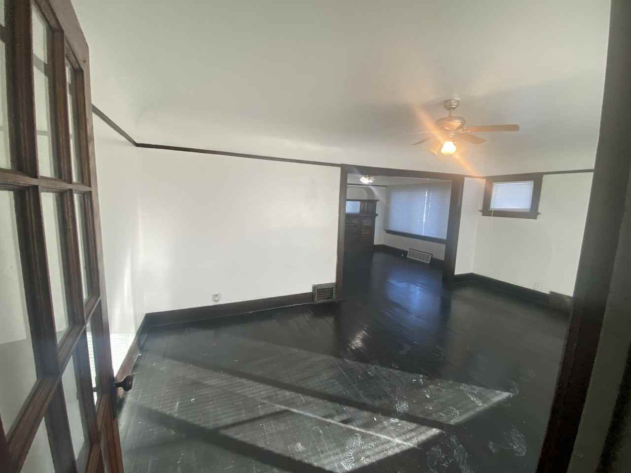 3130 N 35th St - Photo 3 of 17