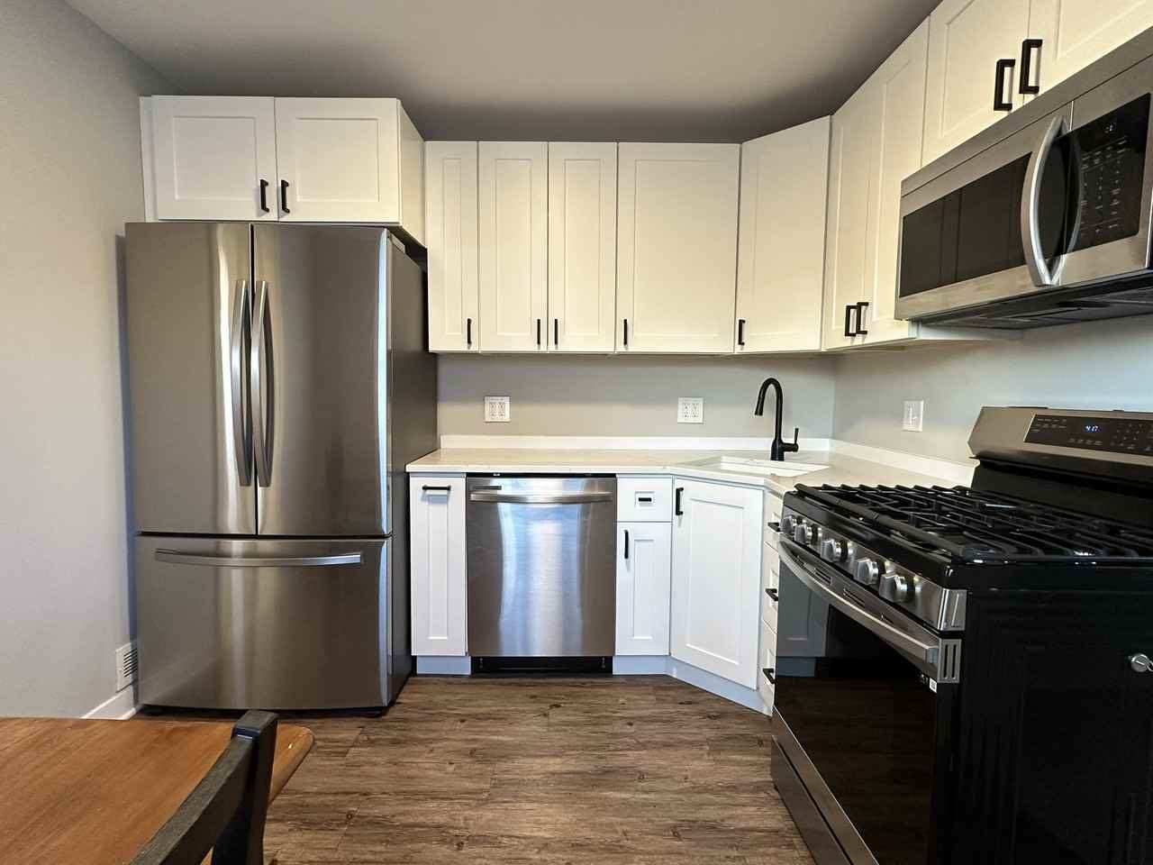 15020 Ridgeway Ave #NA - Photo 3 of 17