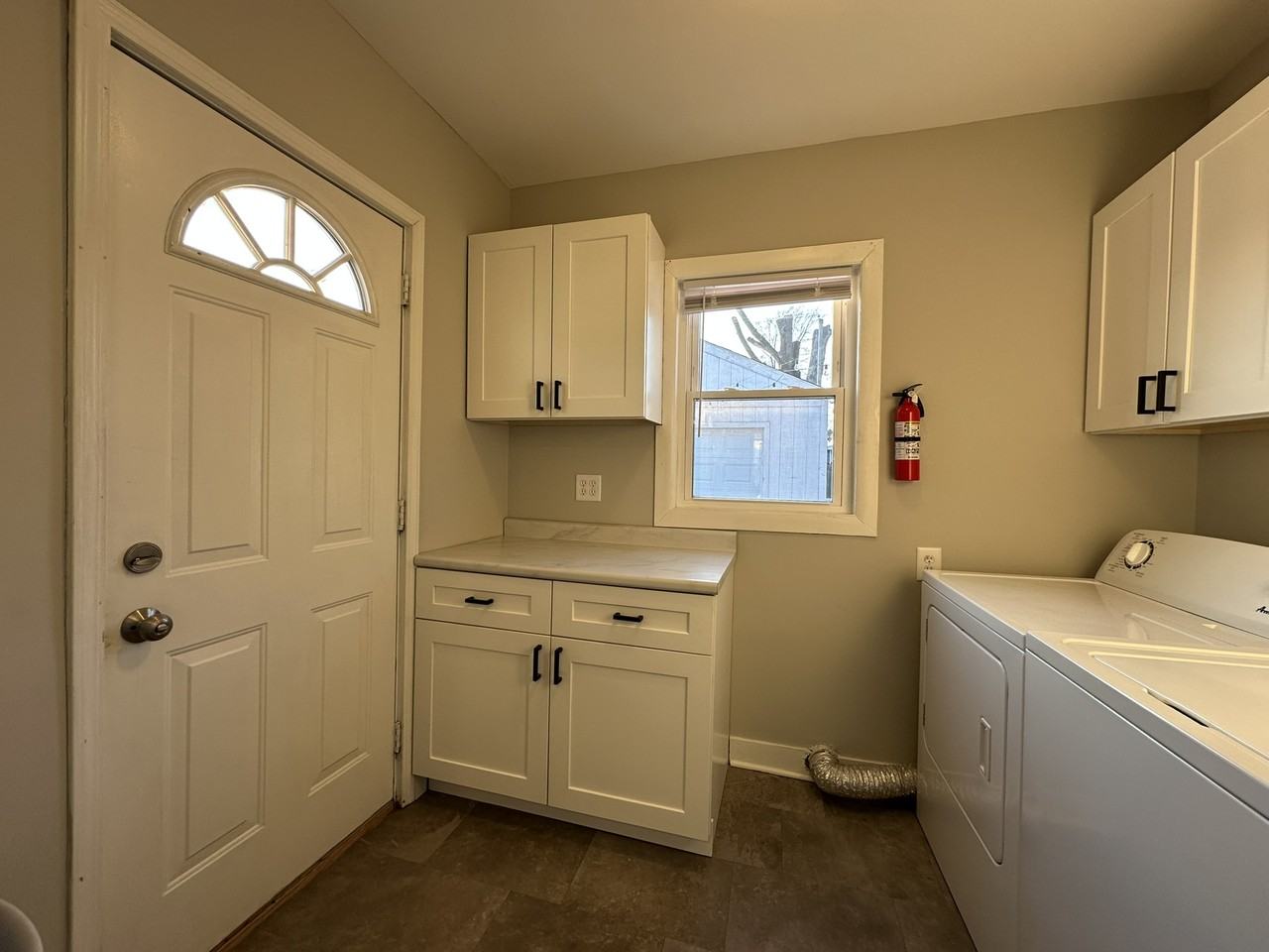 15020 Ridgeway Ave #NA - Photo 4 of 17