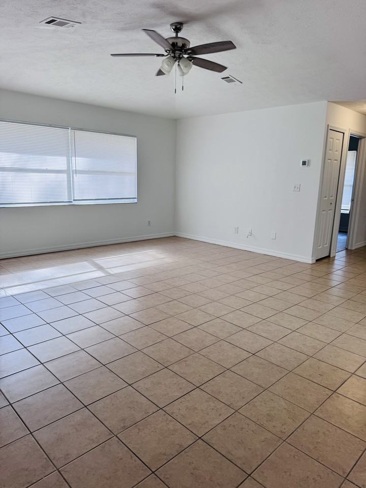 8016 Lowndes Street - Photo 6 of 19