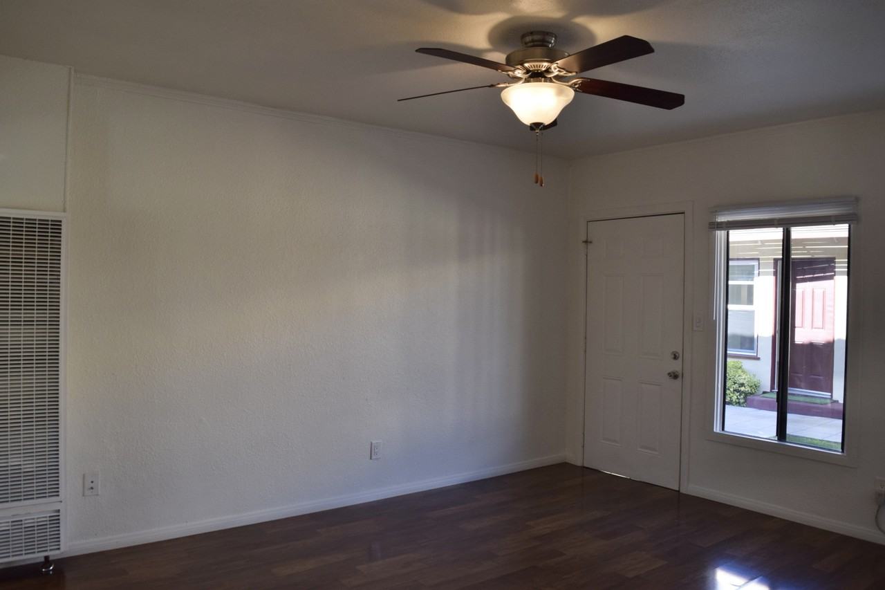 903 Mariposa Street - Photo 5 of 22