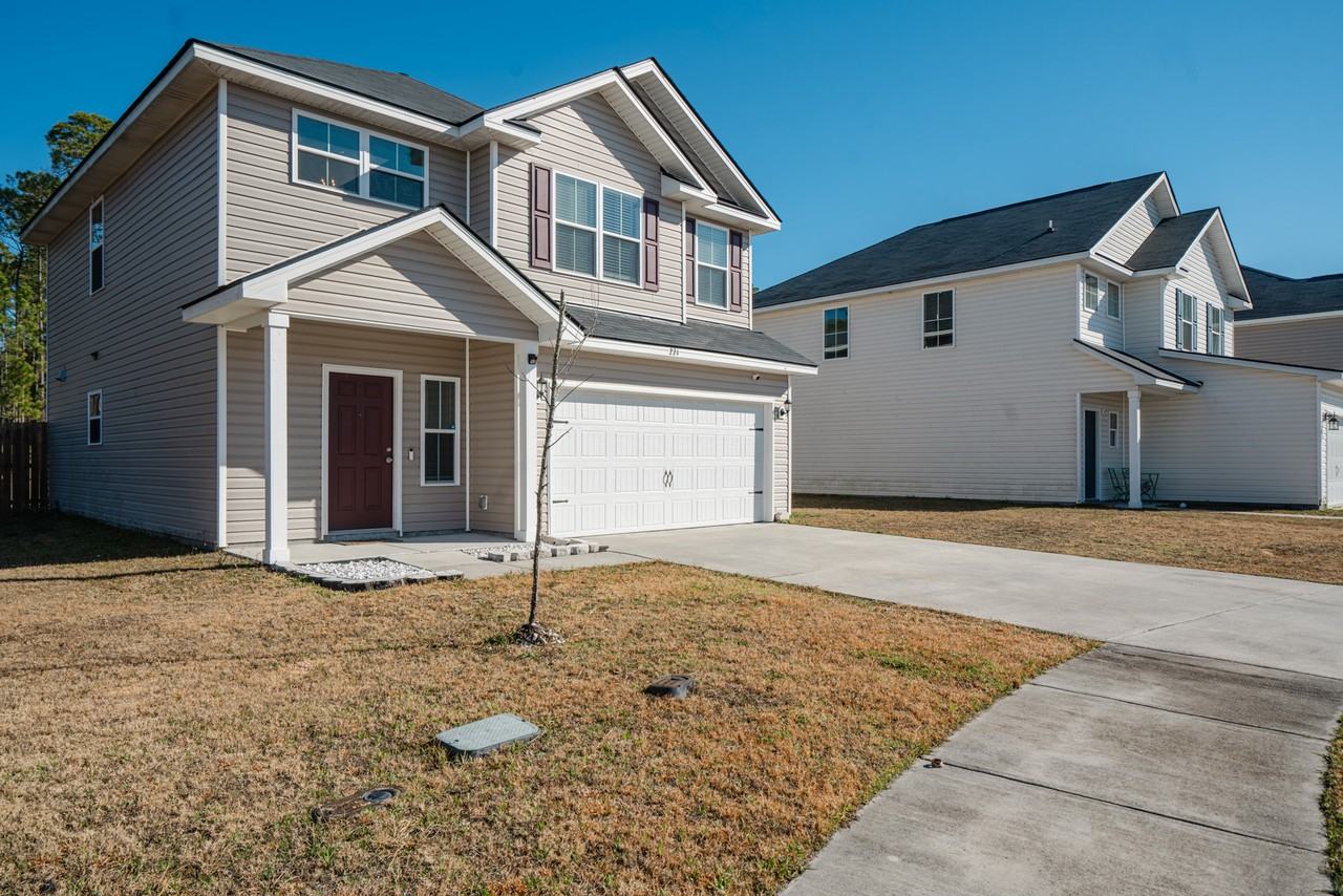 221 Gambrell Rd #1 - Photo 3 of 40