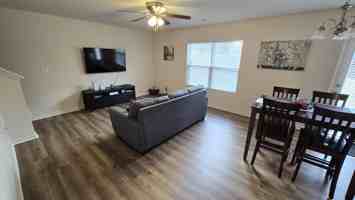featured image of 5914 Maple St #A