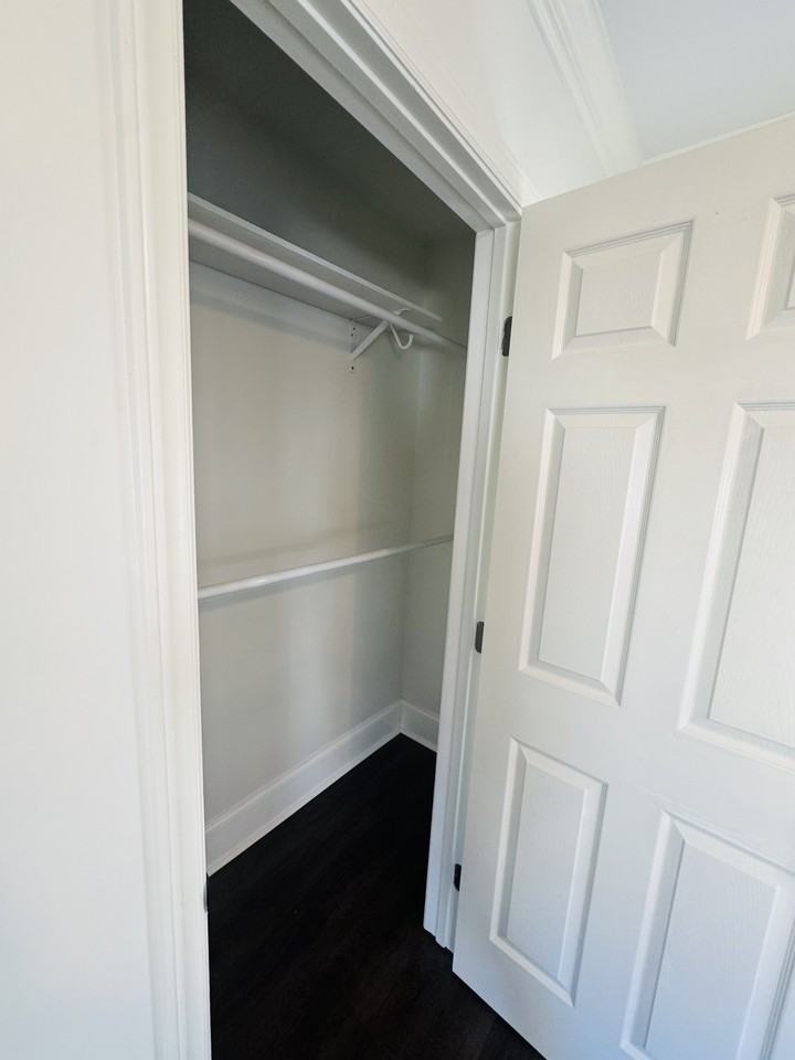 105 Moultrie St #NA - Photo 6 of 18