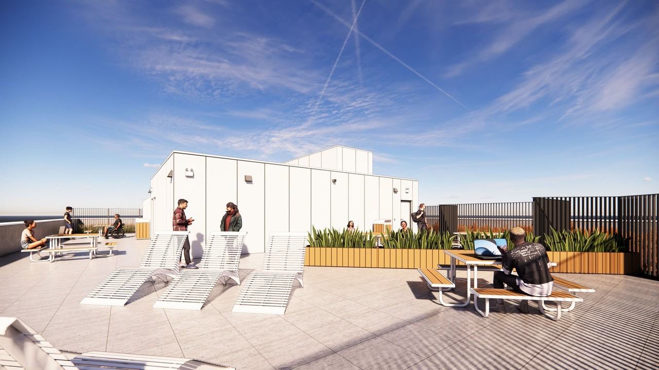 390 Johnson St - Photo 6 of 12