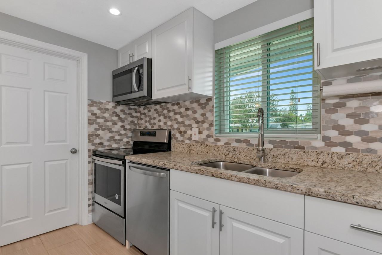 5823 22nd St W #NA - Photo 4 of 20