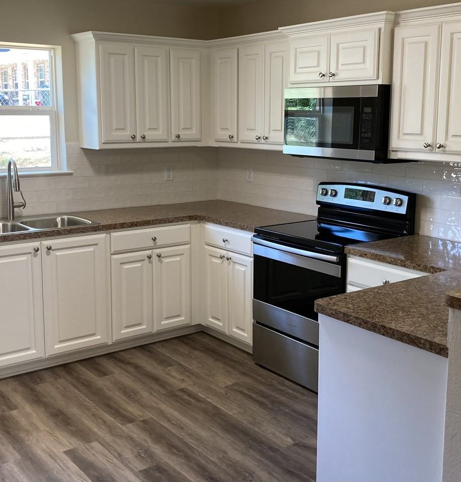 1004 S Porter Ave #1004 - Photo 2 of 9