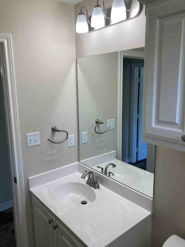 1004 S Porter Ave #1004 - Photo 5 of 9