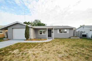 3041 Holiday Lake Dr - Photo 1 of 1